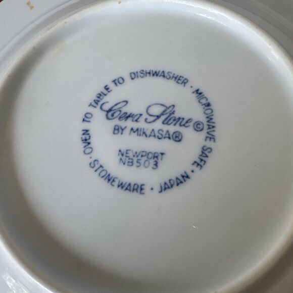 Mikasa Newport Blue and White Cera Stone 8" Salad Plates Set Of 2 - Picture 6 of 8